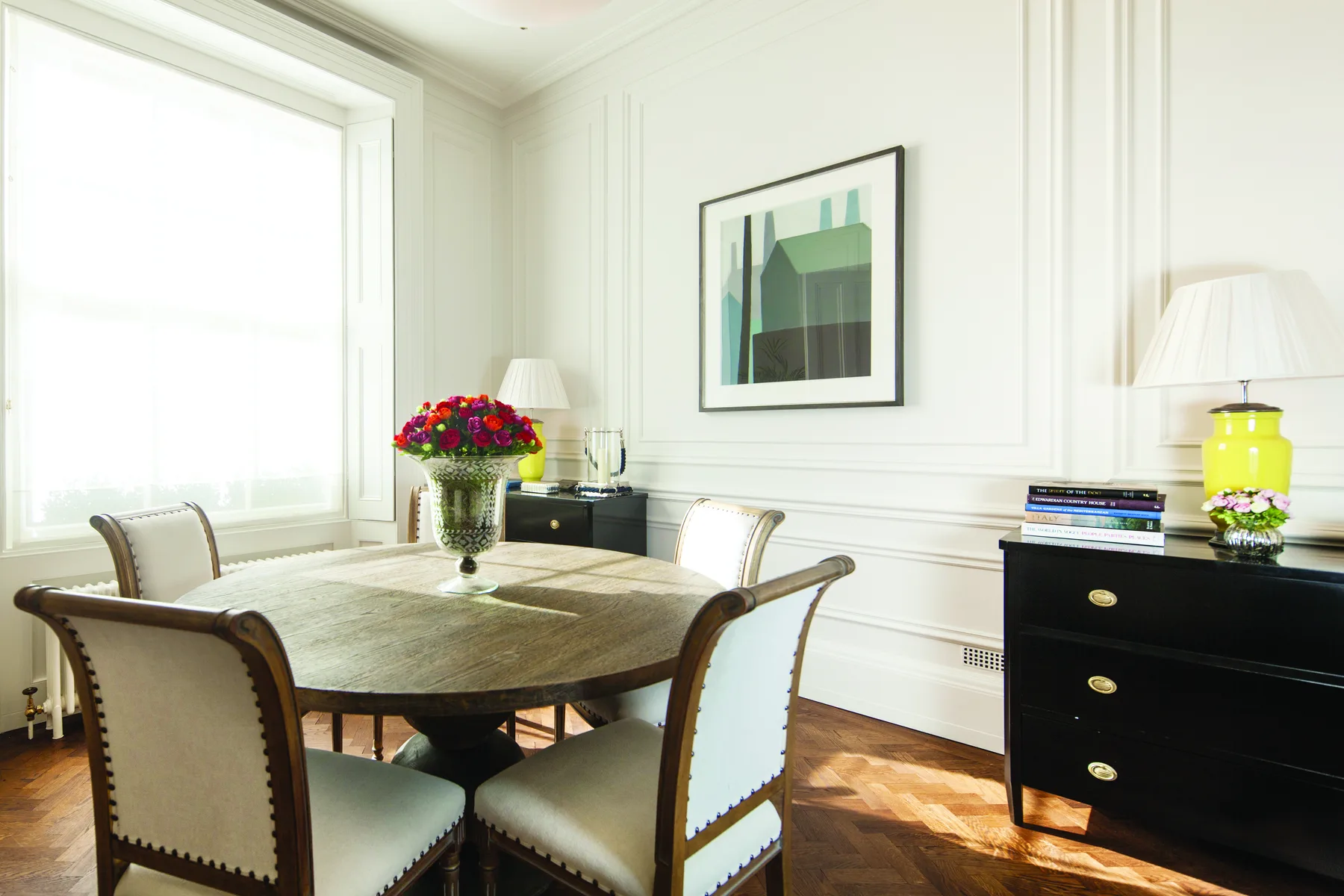 Belgravia townhouse dining room